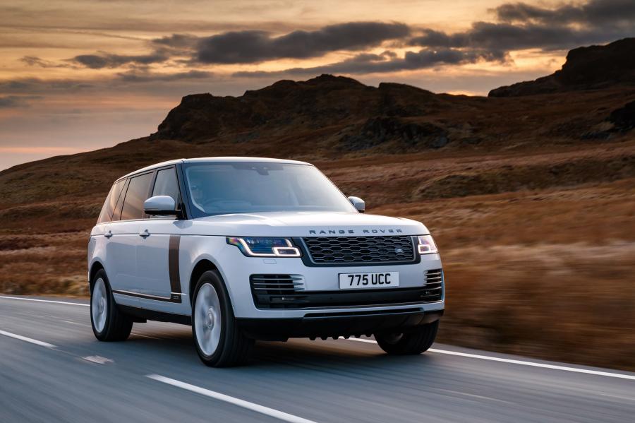  Land Rover Range Rover Autobiography P400e LWB (L405) 2018 года  (UK) (фото 1 из 5)